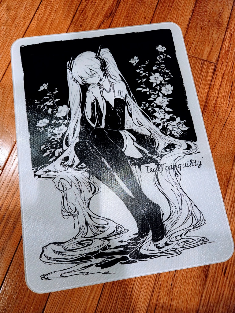 初音ミク ガラス製ゲーミングマウスパッド (でっかい)