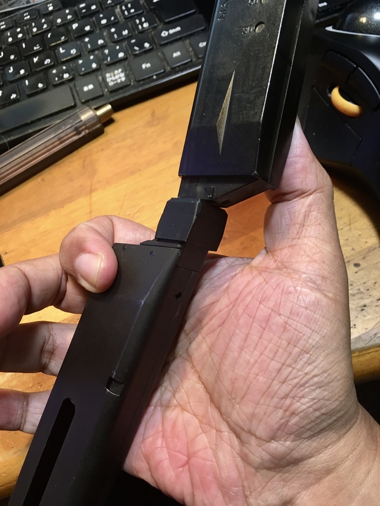 KSC　M93R(System0版)　BBローダーアダプタ