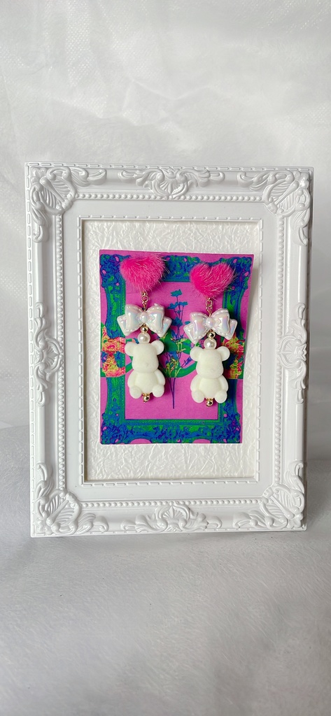 No.09 白くまちゃんのイヤリング