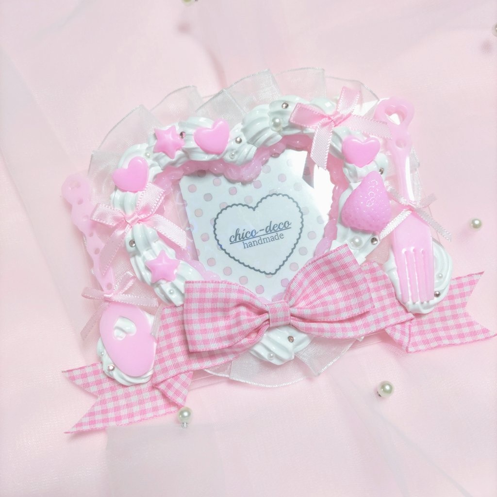 【B7 L版 】ホイップデコ ハートいちごケーキ ピンク チェック デコケース トレカ