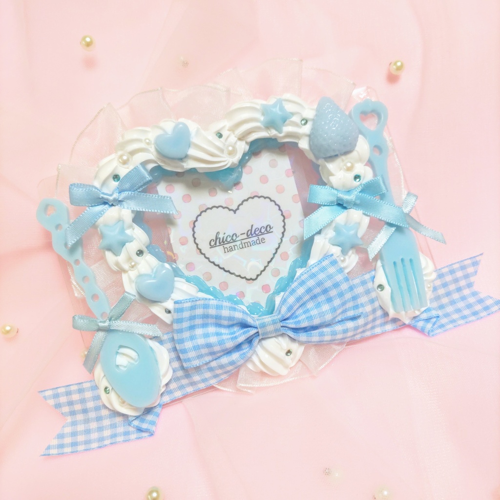 【B7 L版 】ホイップデコ ハートいちごケーキ 水色 チェックリボン ケース