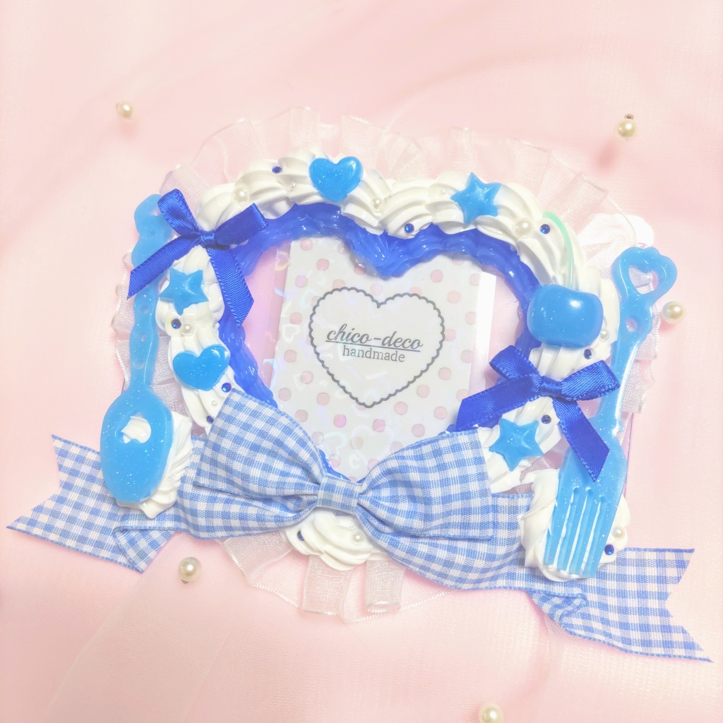 【B7 L版 】ホイップデコ ハートケーキ さくらんぼ 青 リボン 硬質ケース