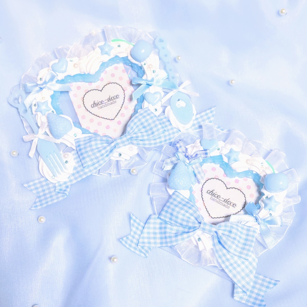 【B8 トレカ】ホイップデコ ハートケーキ 水色 リボン 硬質ケース