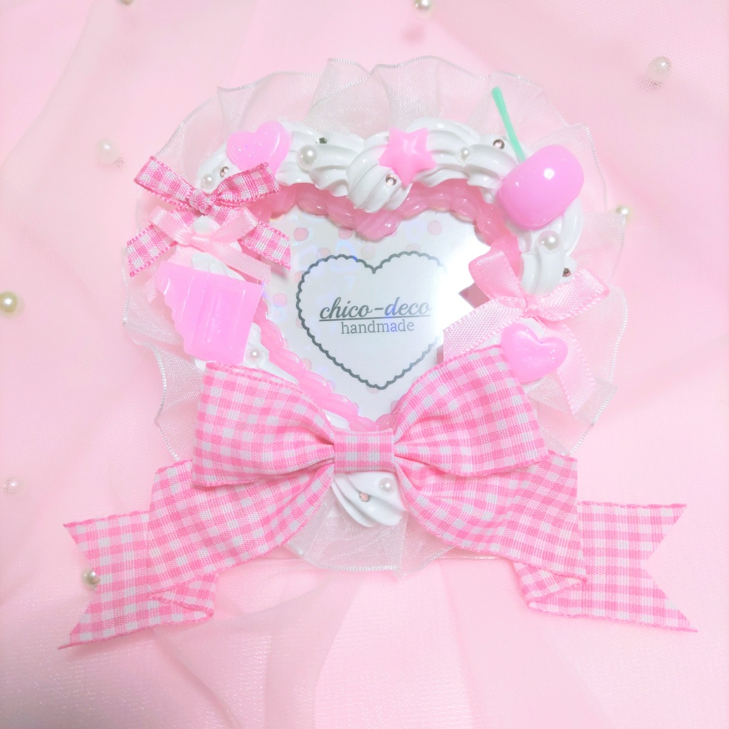 【B8 トレカ】ホイップデコ ハートケーキ ピンク リボン 硬質ケース