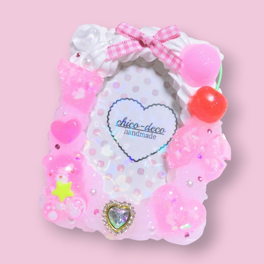 【B8 トレカ】ホイップデコ ピンククリームソーダ 空色 トレカケース 硬質