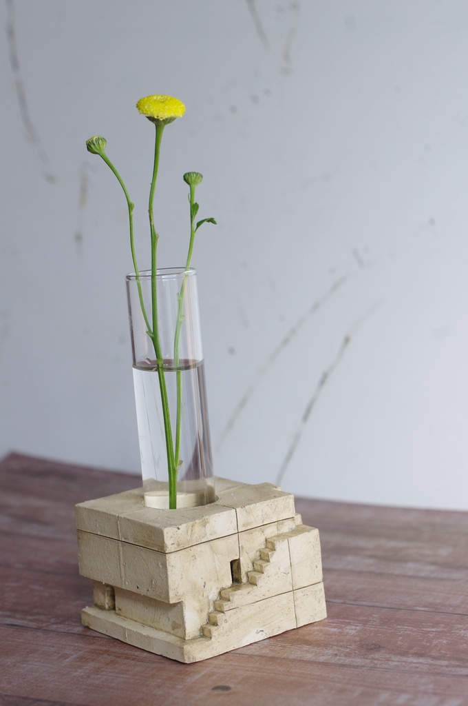 陶一輪挿し‐①‐