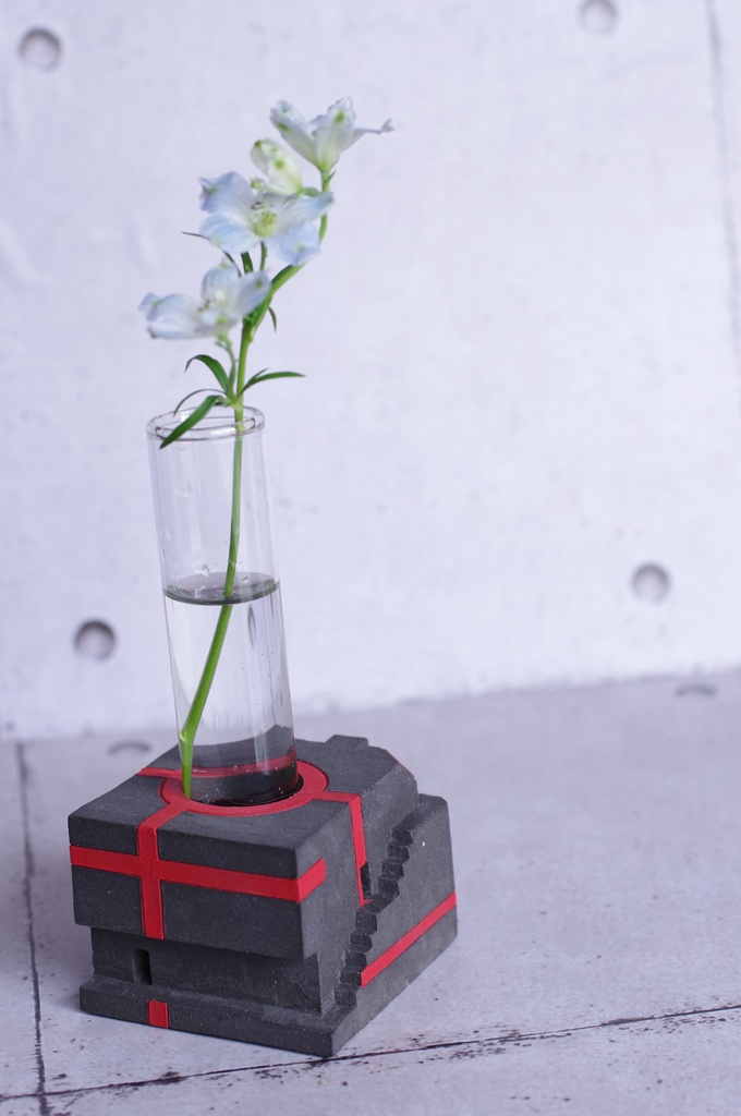 陶一輪挿し‐②‐ 黒赤