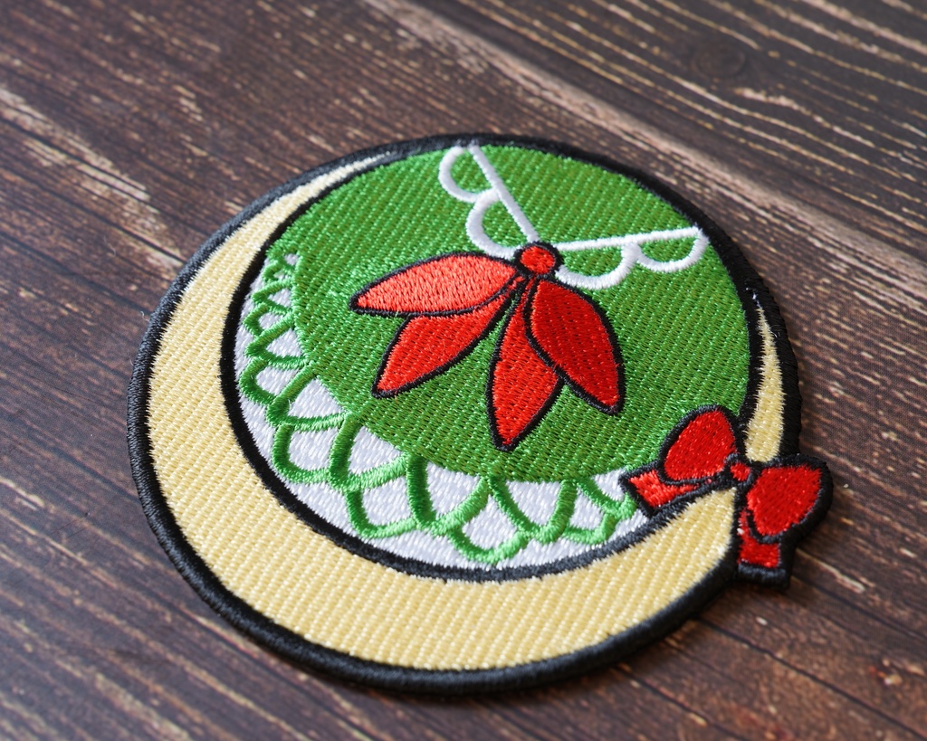 【東方Project 刺繍ワッペン02】 ワーハクタク慧音 (アイロン糊仕様)