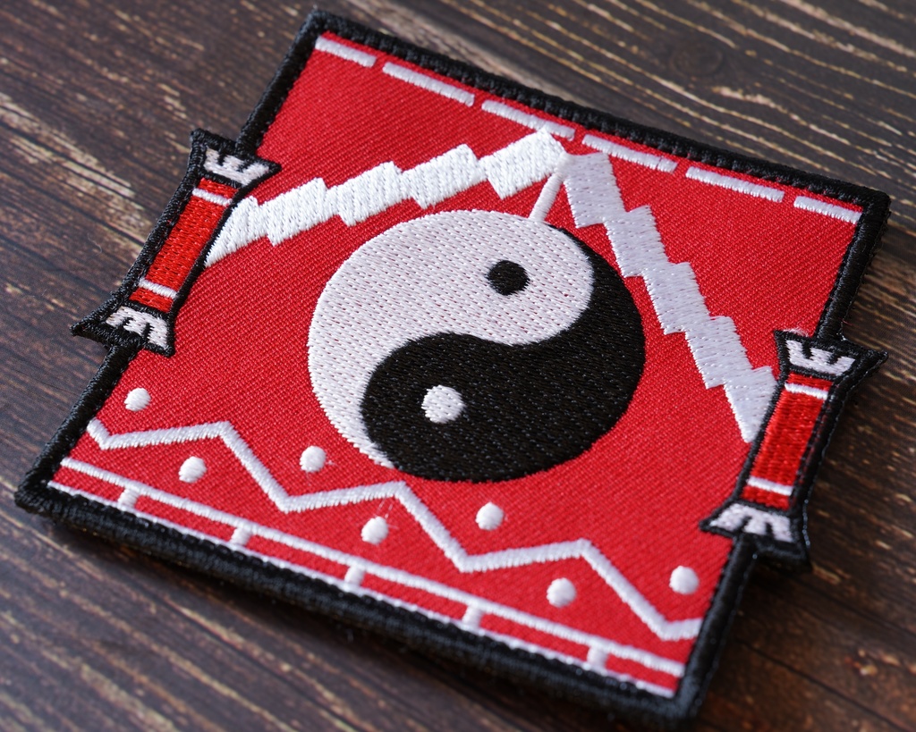 【東方Project 刺繍ワッペン01】博麗霊夢 (ベルクロ仕様)