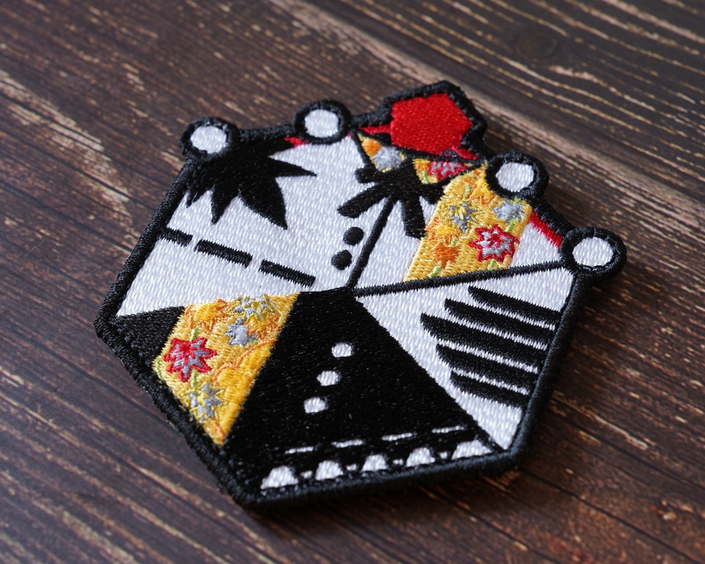 【東方Project 刺繍ワッペン22】射命丸文 (ベルクロ仕様)