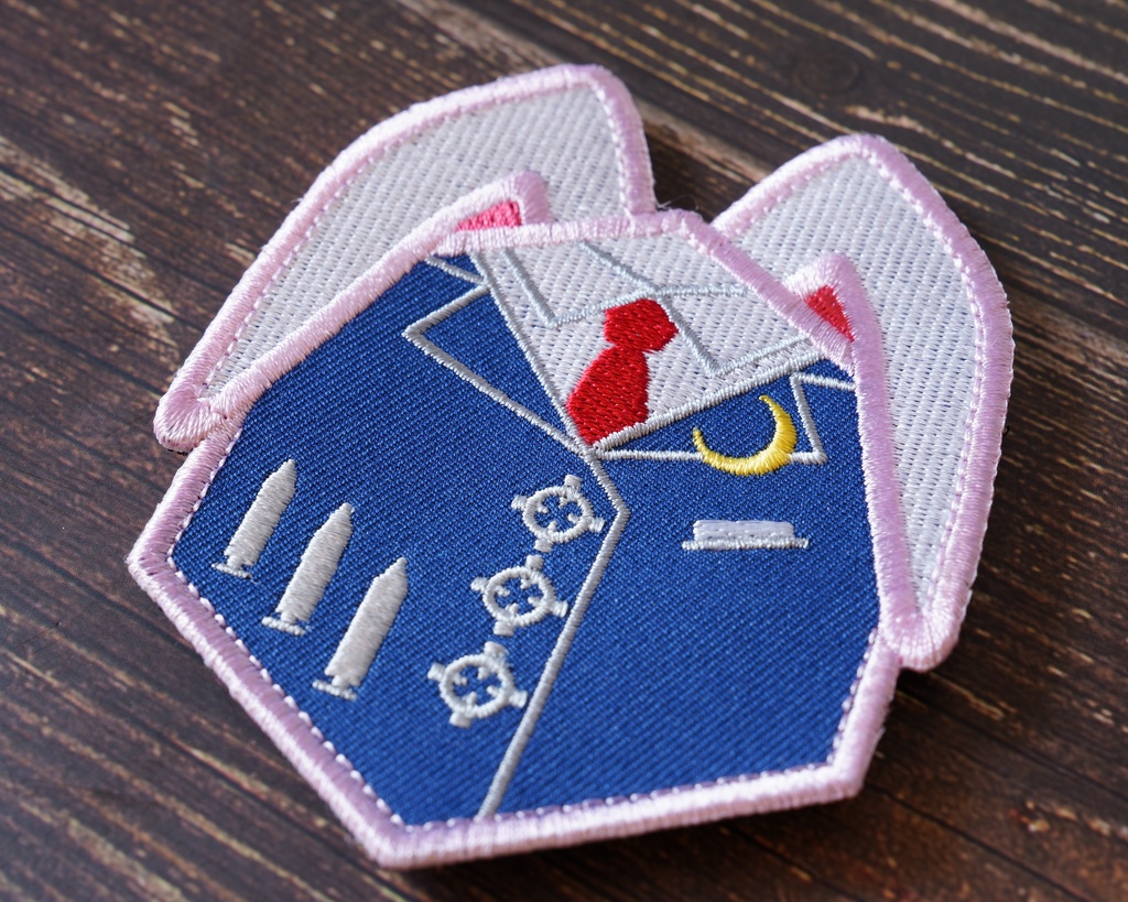 【東方Project 刺繍ワッペン15】鈴仙・優曇華院・因幡 (ベルクロ仕様)