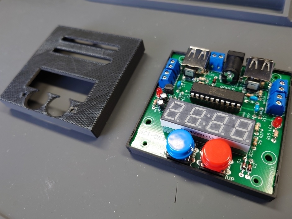 フィルムヒーター制御基板【キット】 HET-ON4 用ケース(STLデータ)