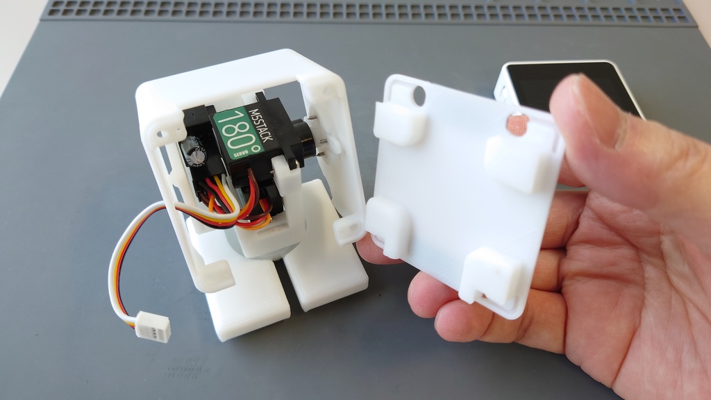 M5Stack Core2の分解を一切不要にするスタックチャン組み立てオプションパーツ(STLデータ)