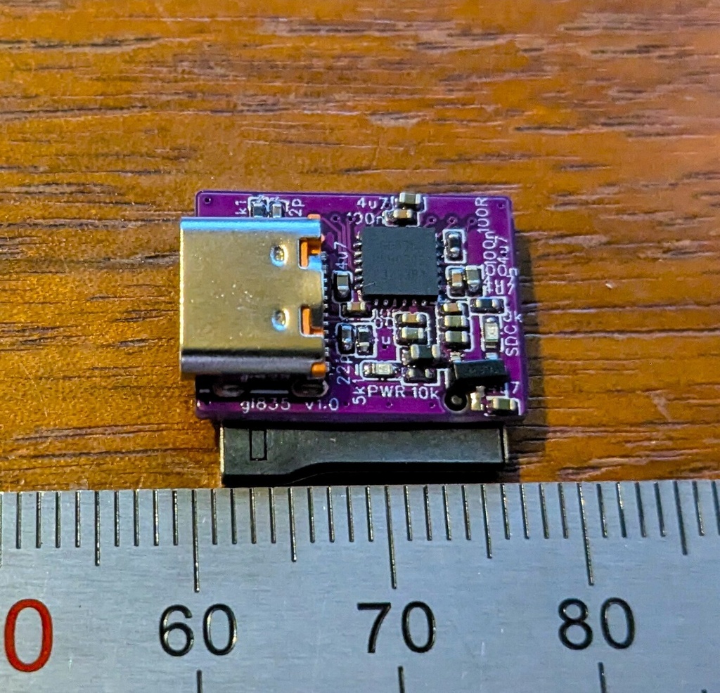 小型microSDカードリーダ (Type-C メス)