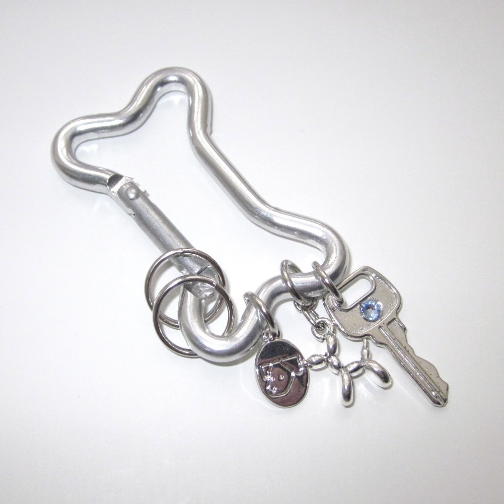 mini balloon dog keyring 🦴