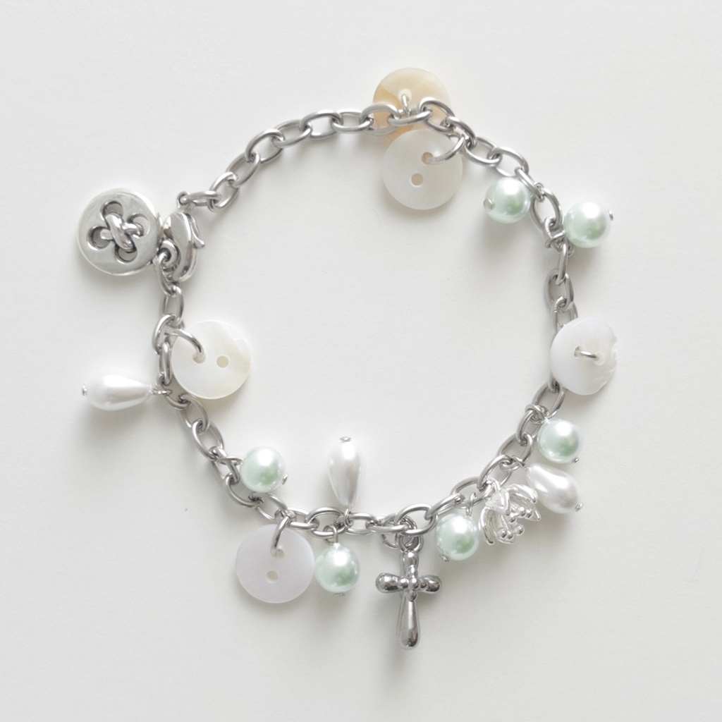 Pearl & Flower bracelet
