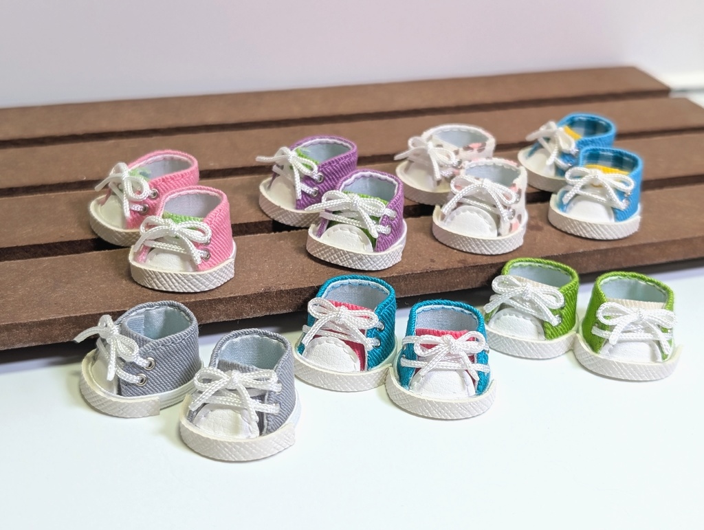 スニーカー(12cmサイズ)