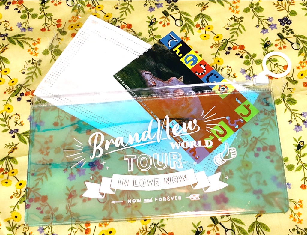 恋だなうマスクポーチ