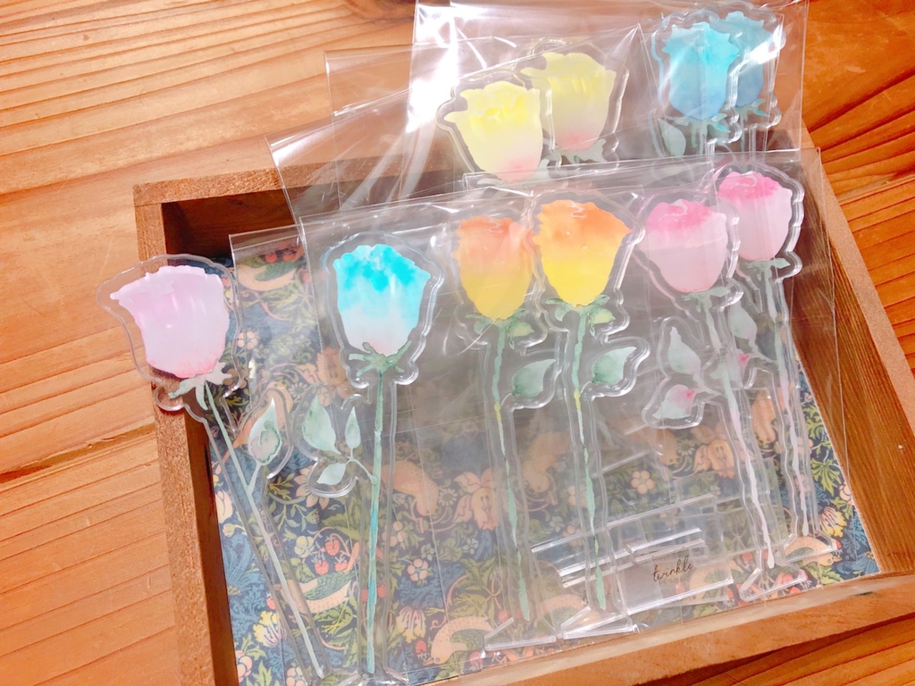 4/23お花モチーフアクスタ