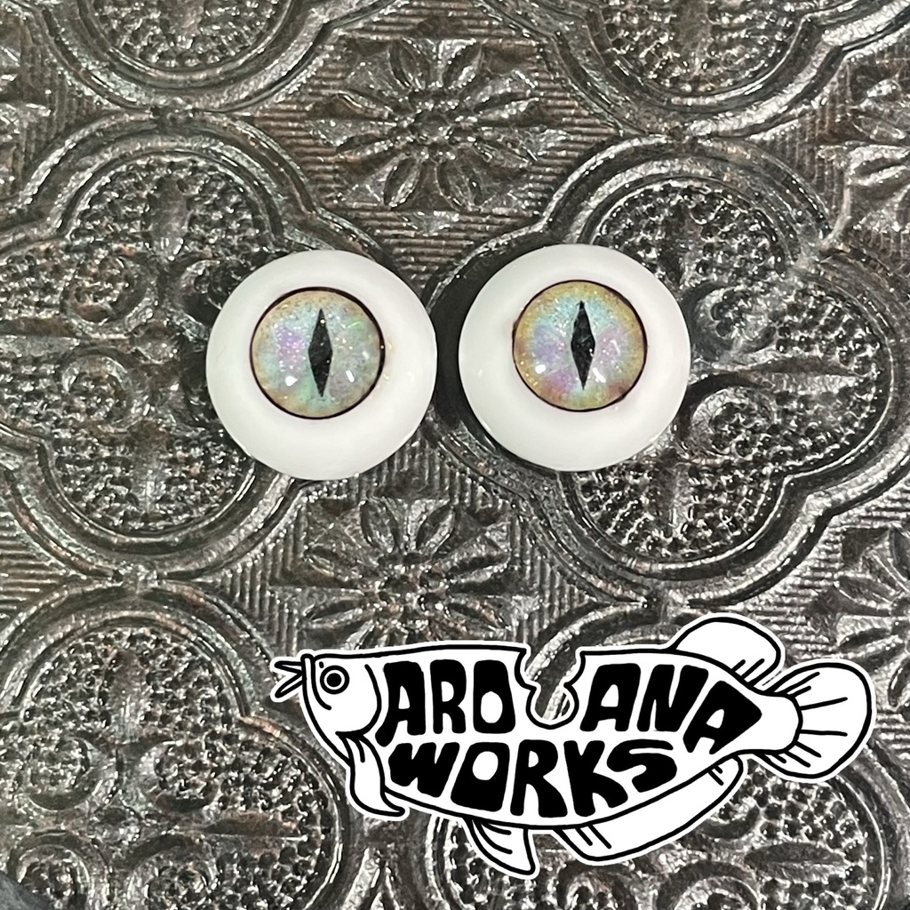 【試作・B品】16mm / 蝶追う子猫アイ