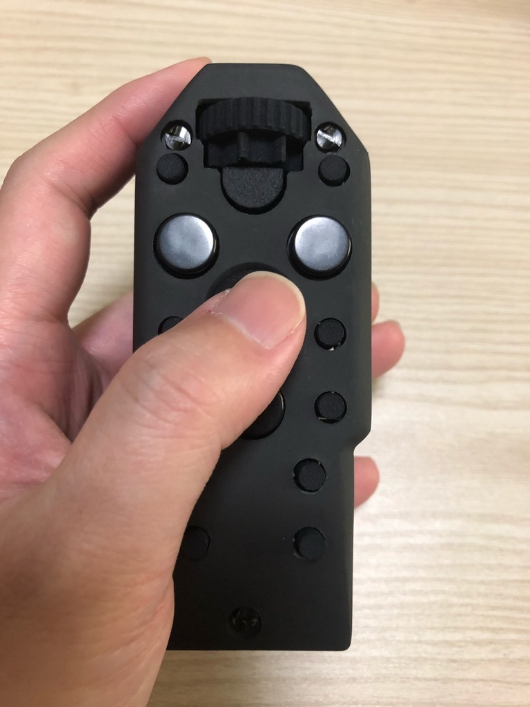 【後継機へ移行】STUDIOMATE Ω-オメガ-【フルスペックバージョン】19スイッチ(24ボタン)