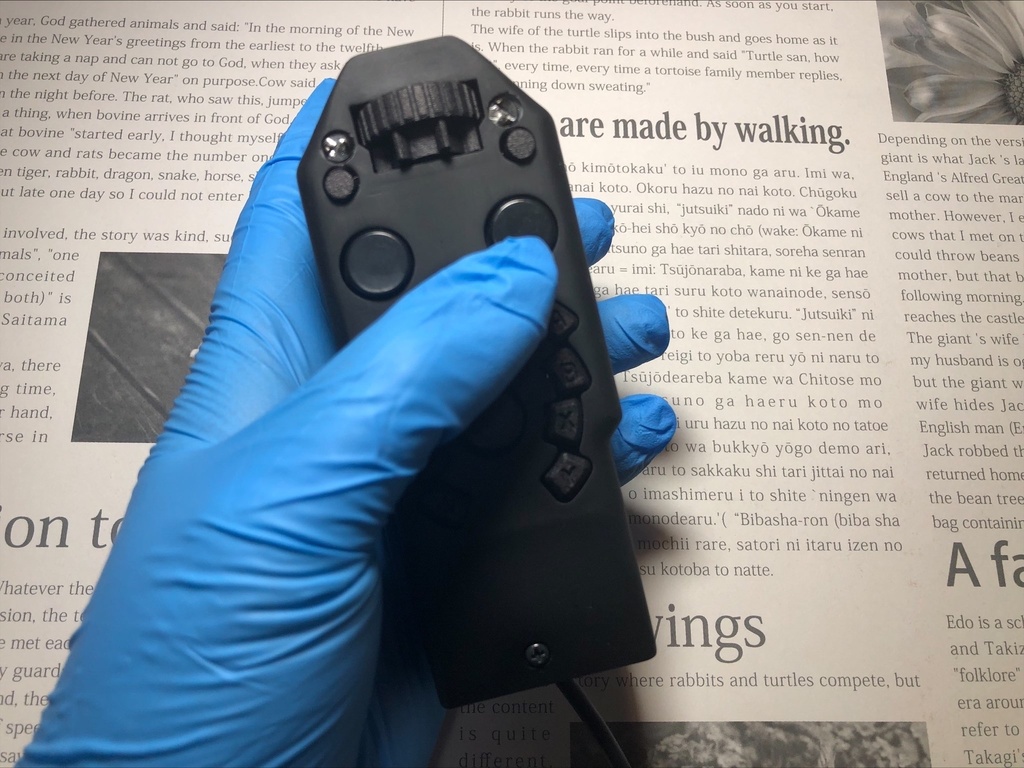 【STUDIOMATE Ω弐 -オメガ弐-】有線左手デバイス【28ボタン】