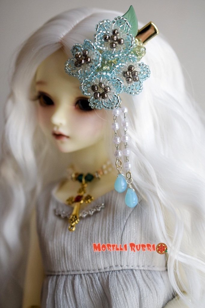 ネモフィラのヘアクリップ