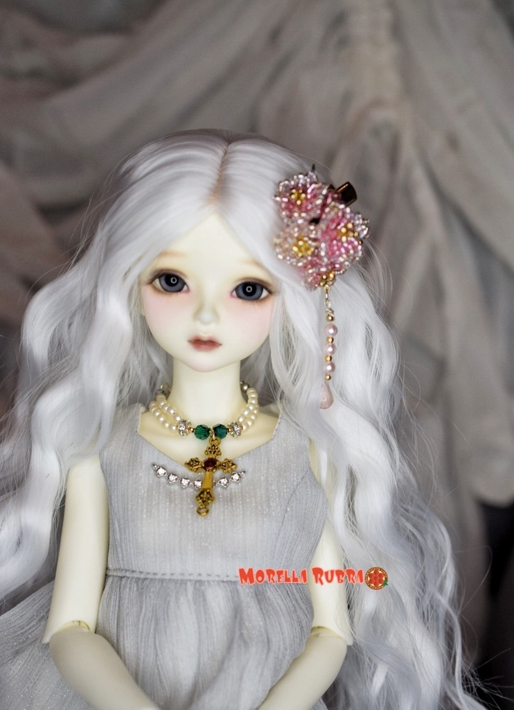 桜のヘアクリップ(後ろ飾り付き)