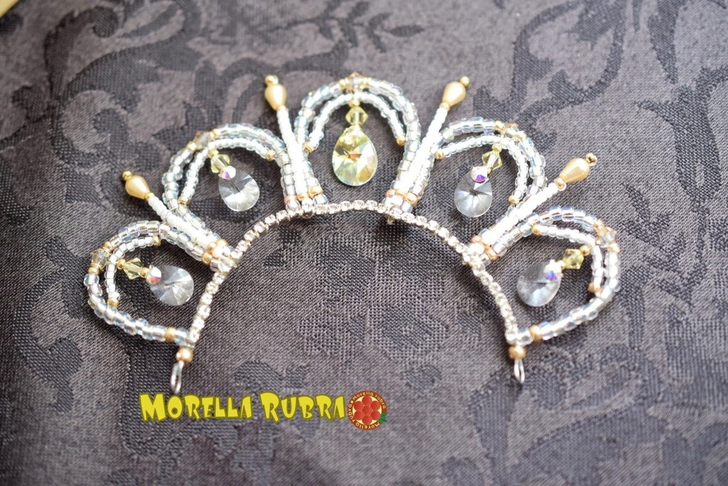 クリスタルのティアラ