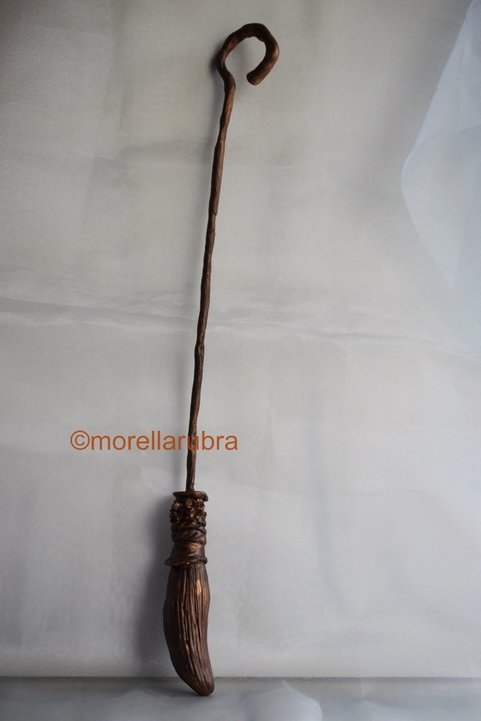 魔法の箒(49cm)