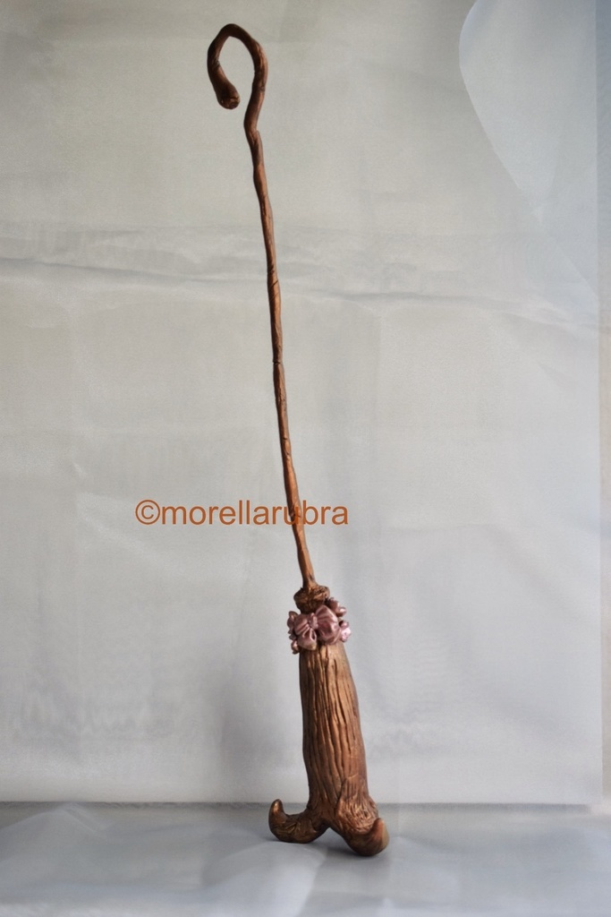 生きてる魔法の箒(36.5cm)