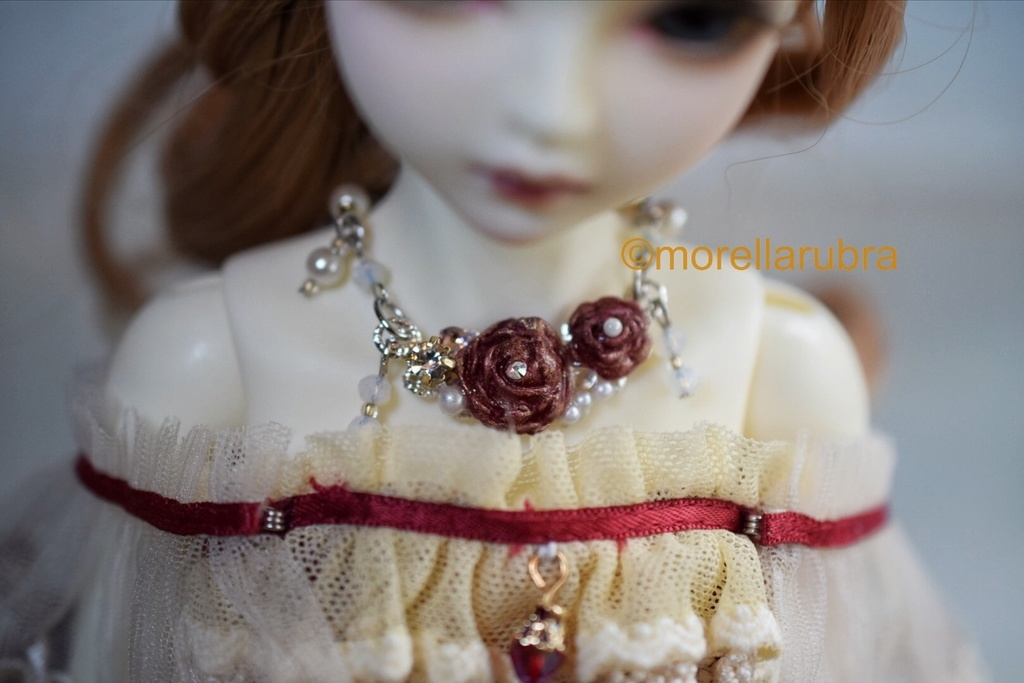 薔薇のペンダント(マグネット式)