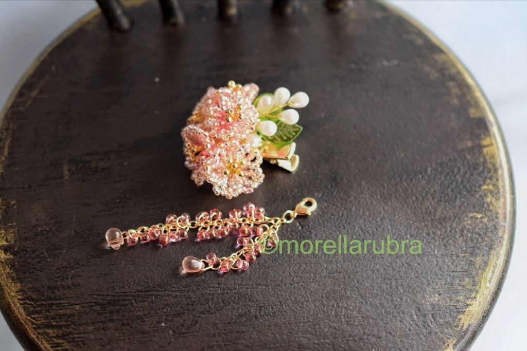 桜のヘアクリップ