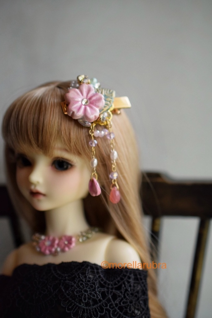 桜のヘアクリップ(樹脂粘土)