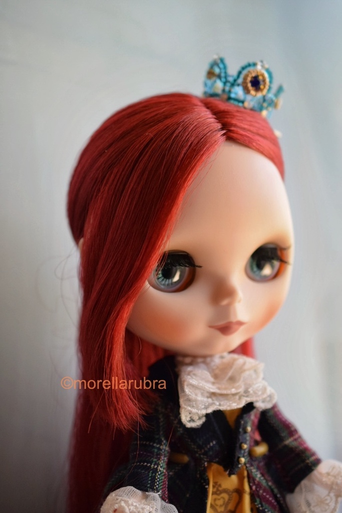 クラウン(ブルー・ヘアクリップ付き)