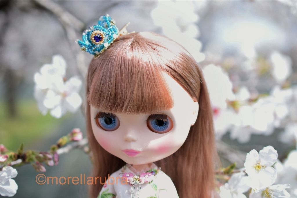 クラウン(ブルー・ヘアクリップ付き)