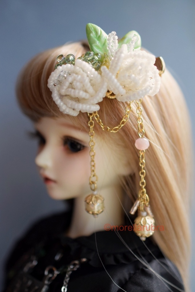 白薔薇の髪飾り(ヘアクリップ)
