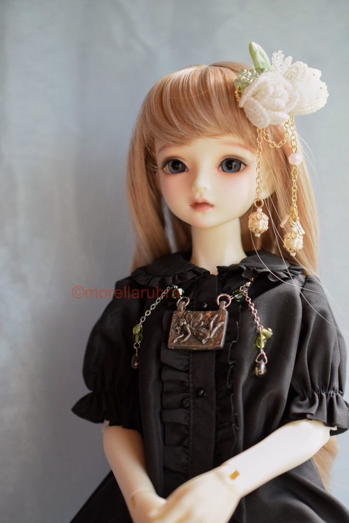 白薔薇の髪飾り(ヘアクリップ)