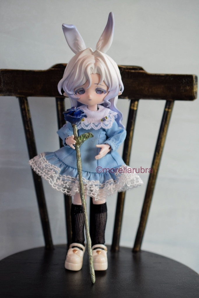 薔薇の杖(ロイヤルブルー)