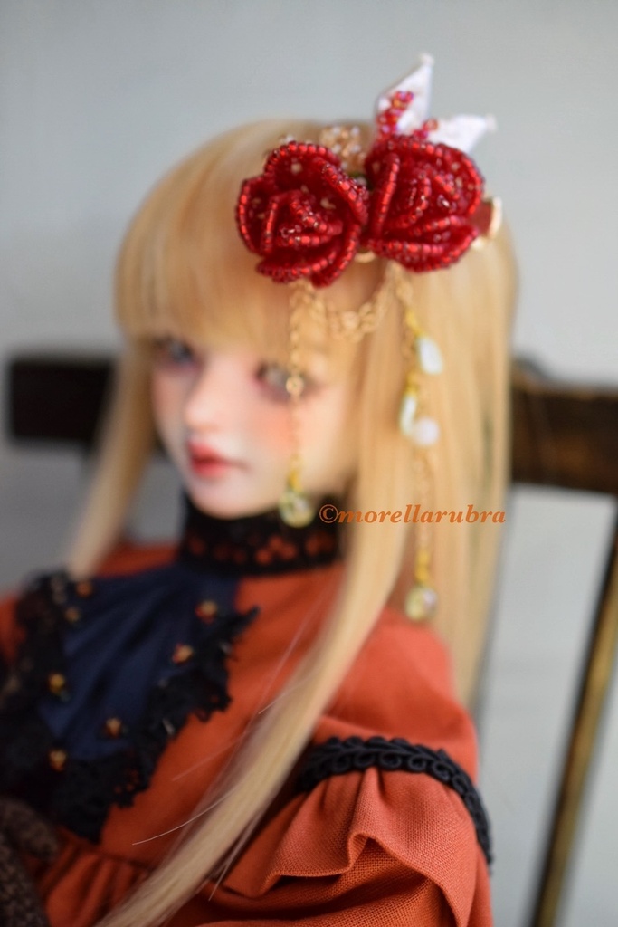 赤薔薇のヘアクリップ