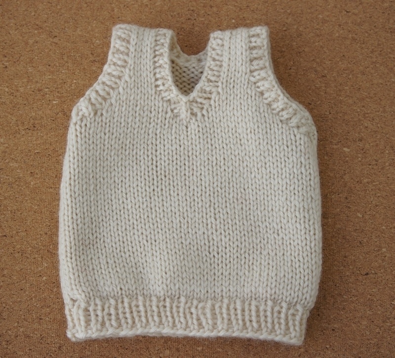 MSD,MDD用◆手編みのニットベスト
