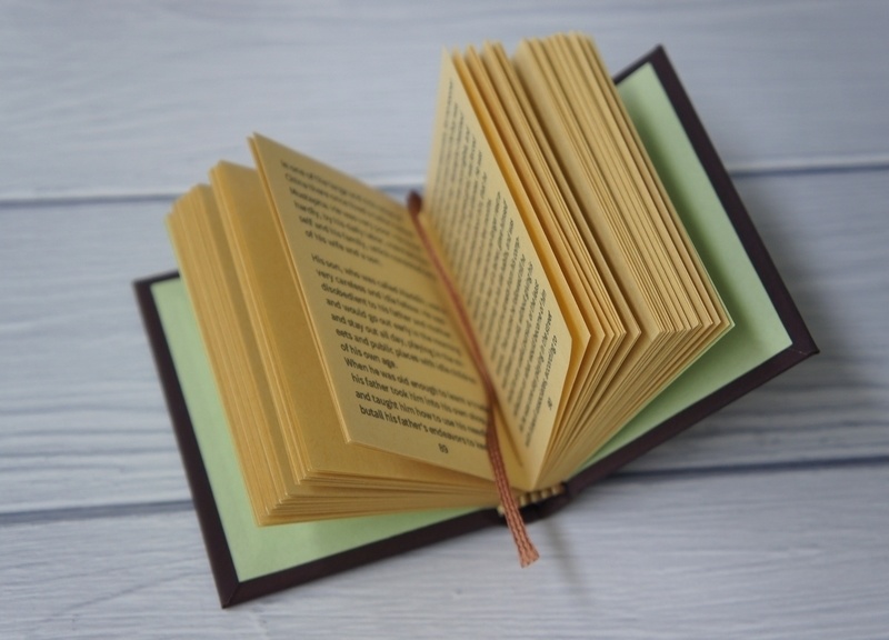 SD&DD、13、17少年用◆洋書風豆本◆アラビアンナイト