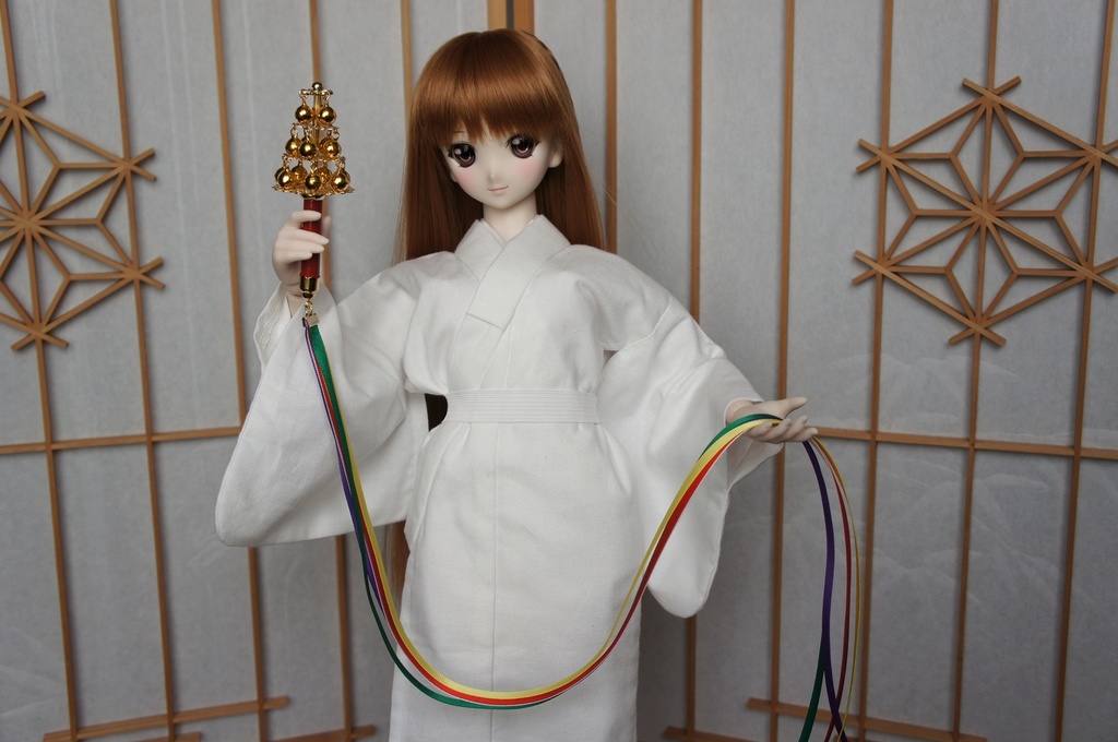 SD&DD、13少年用神楽鈴