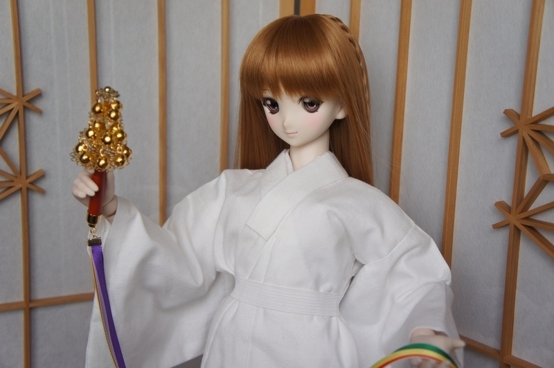 SD&DD、13少年用神楽鈴