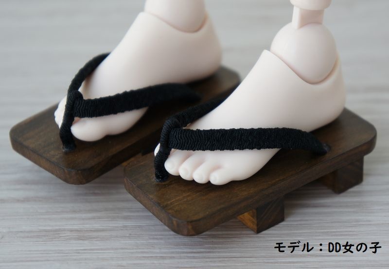 SD&DD普通足用下駄◆角