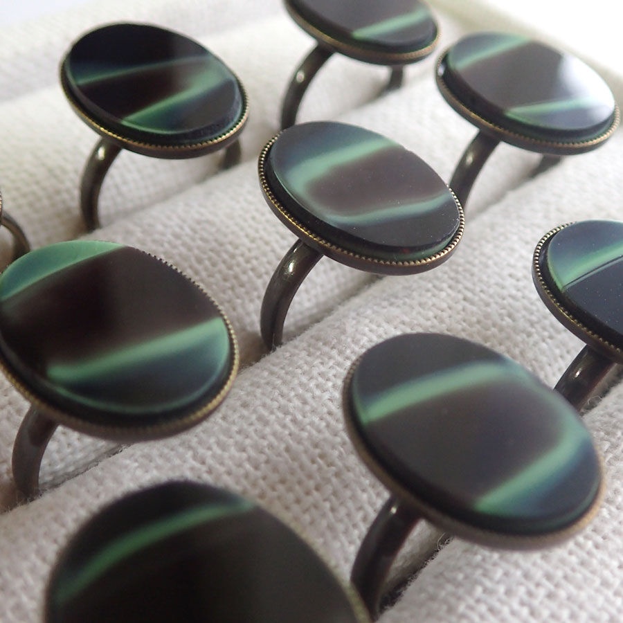 チョコミントガラスのリング