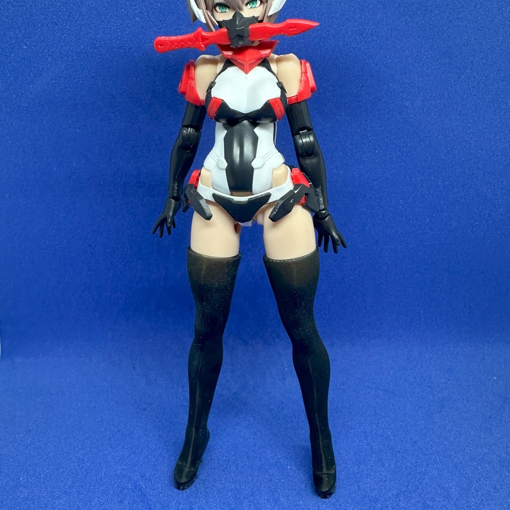 thigh-high【contain】