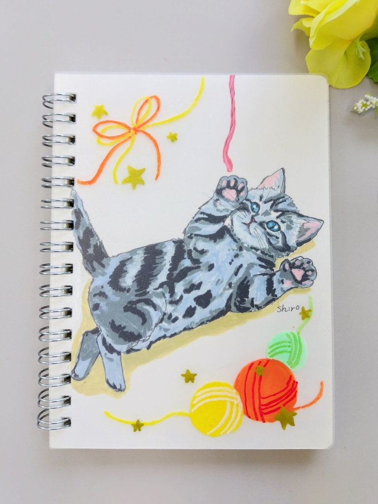 手玉（猫）と毛糸玉