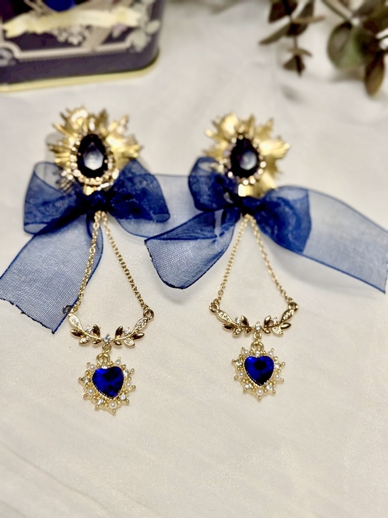 twst ポムフィオーレ モチーフピアス・イヤリング