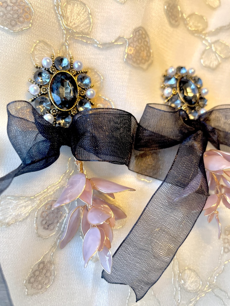 twst マレウス 寮服カードモチーフピアス・イヤリング